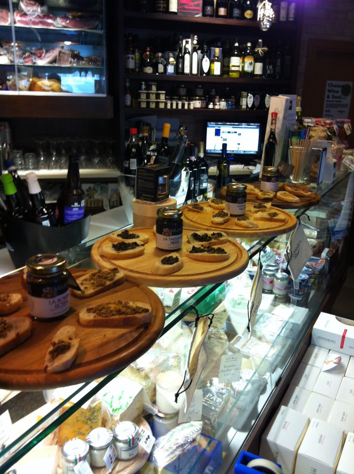 DEGUSTAZIONE DIAMANTE TARTUFI -  DIAMOND TRUFFLES TASTING - BLACK and WHITE TRUFFLE